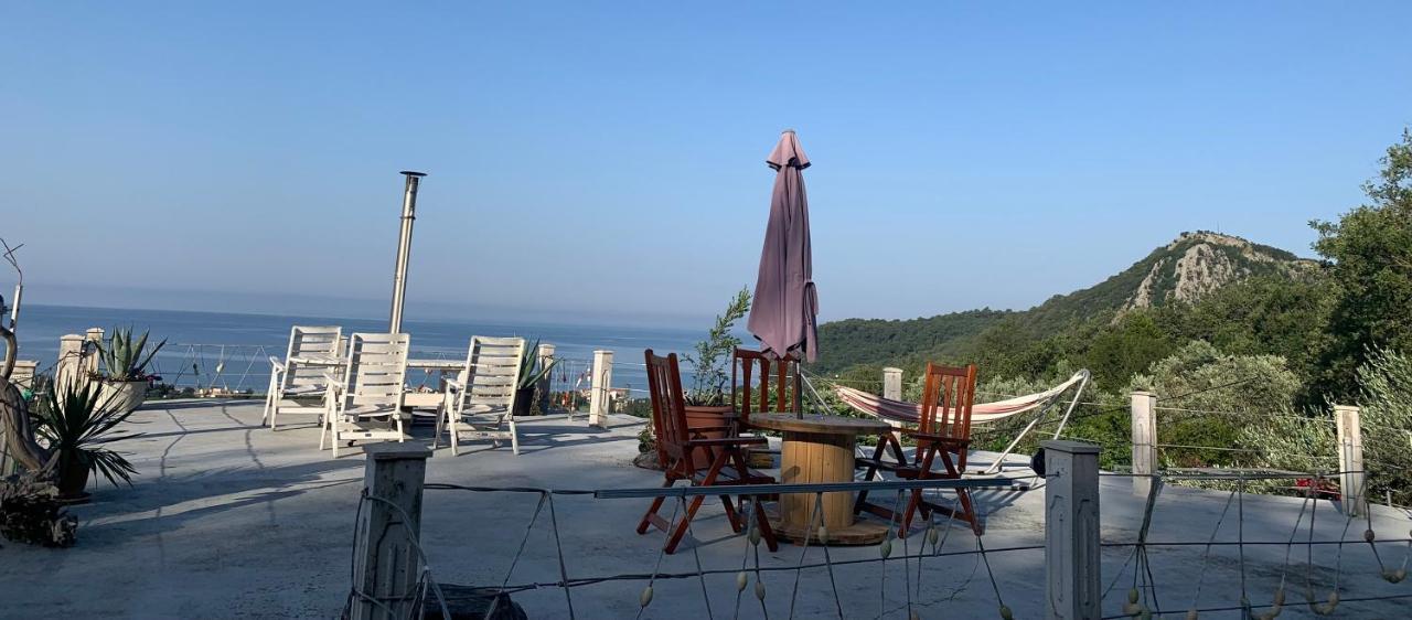 Apartments Mirian Petrovac Bagian luar foto